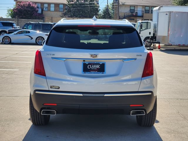 Used 2018 Cadillac XT5 Luxury w/ Driver Awareness Package FWD image 14