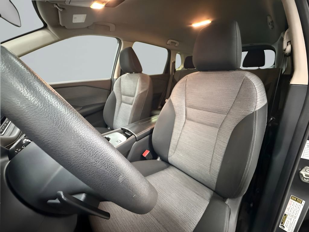 Used 2023 Nissan Rogue SV image 11
