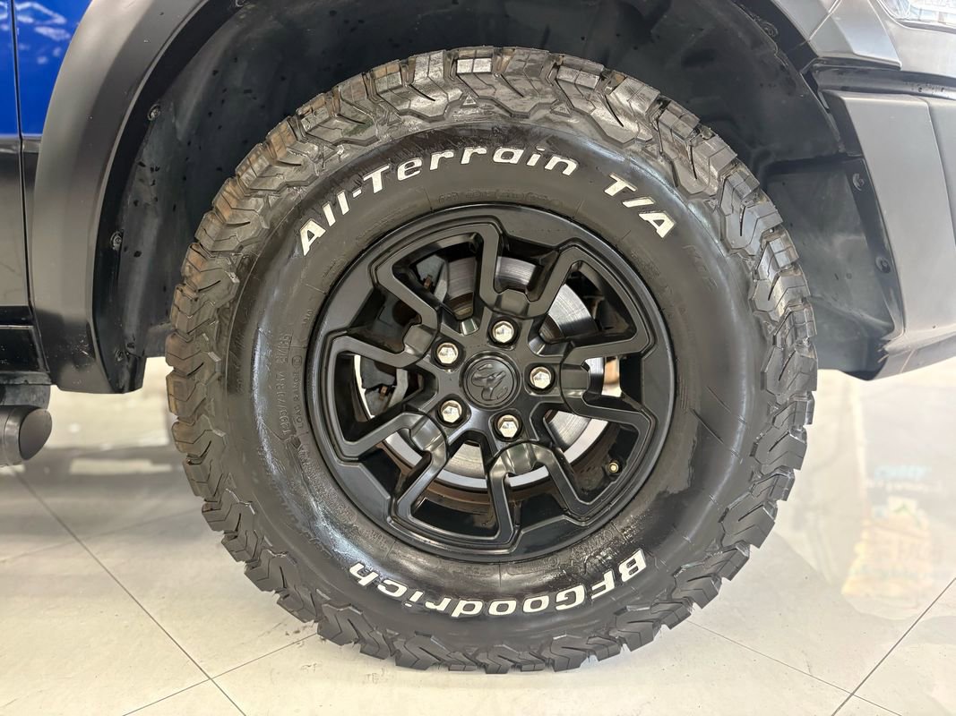 Used 2017 RAM 1500 Rebel w/ Luxury Group AWD/4WD image 43