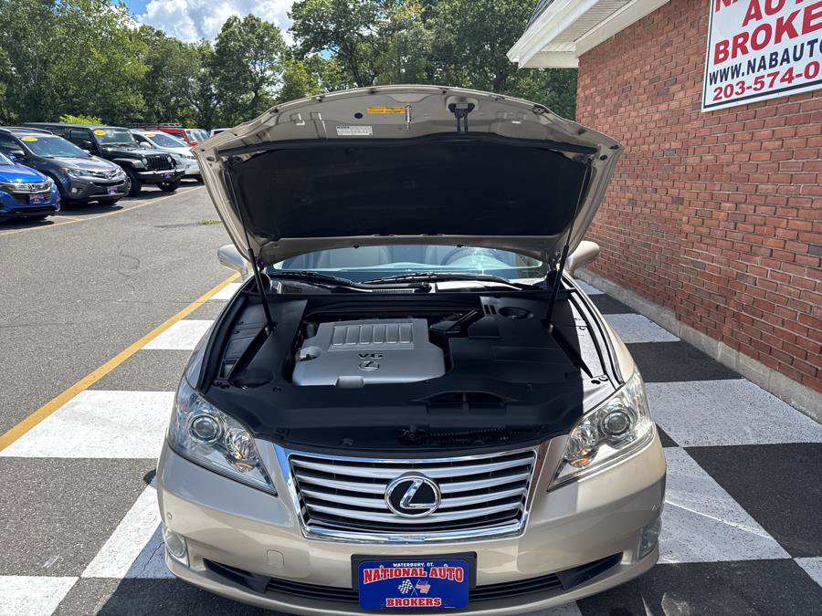 Used 2012 Lexus ES 350 4dr Sdn image 35