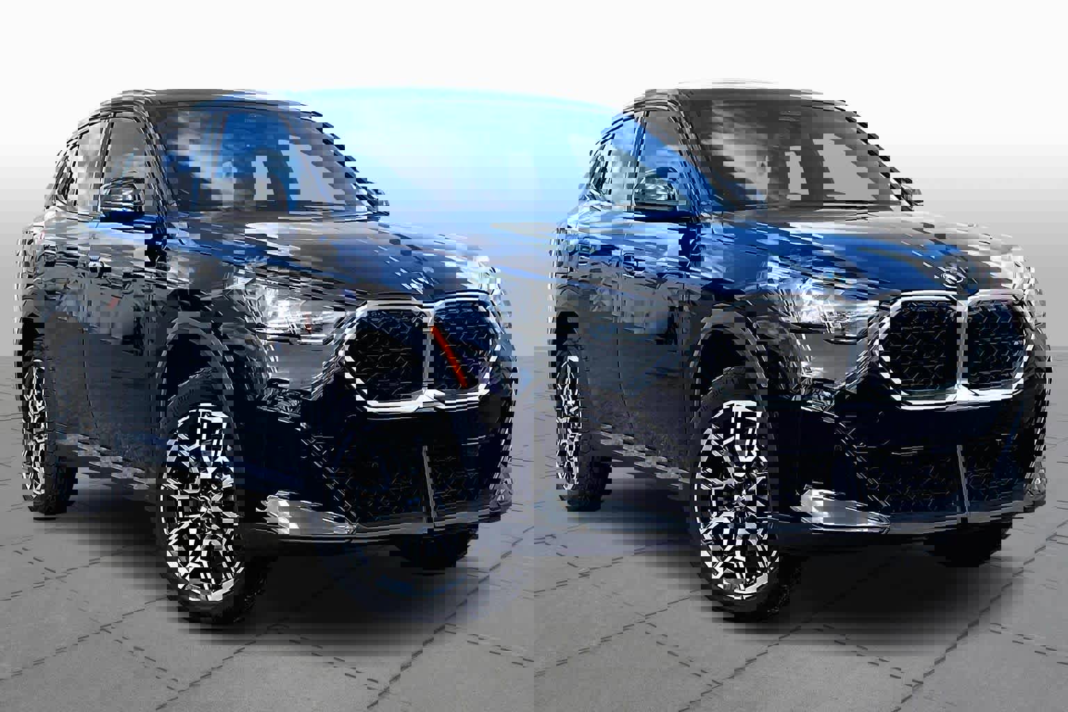 Certified 2025 BMW X2 xDrive28i image 2