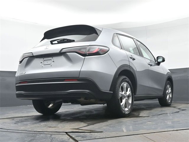 Used 2023 Honda HR-V LX image 27