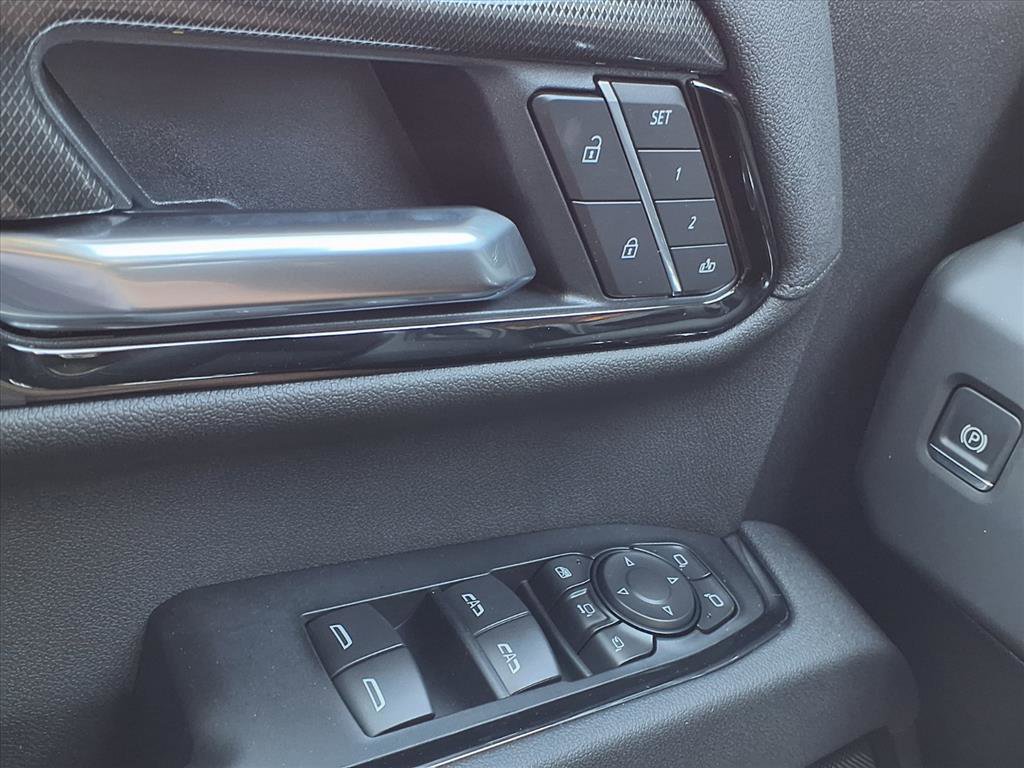 New 2026 GMC Sierra 2500 AT4 w/ AT4 Premium Plus Package image 19