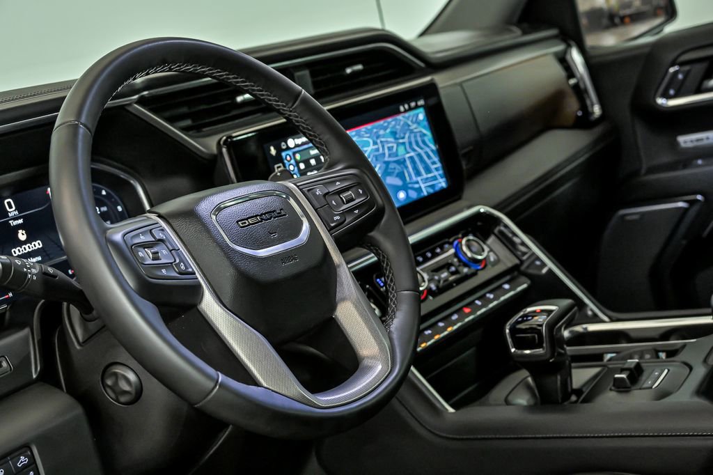Used 2024 GMC Sierra 1500 Denali AWD/4WD image 17