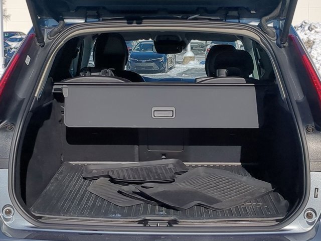 Used 2021 Volvo XC60 T5 Momentum w/ Protection Package image 16