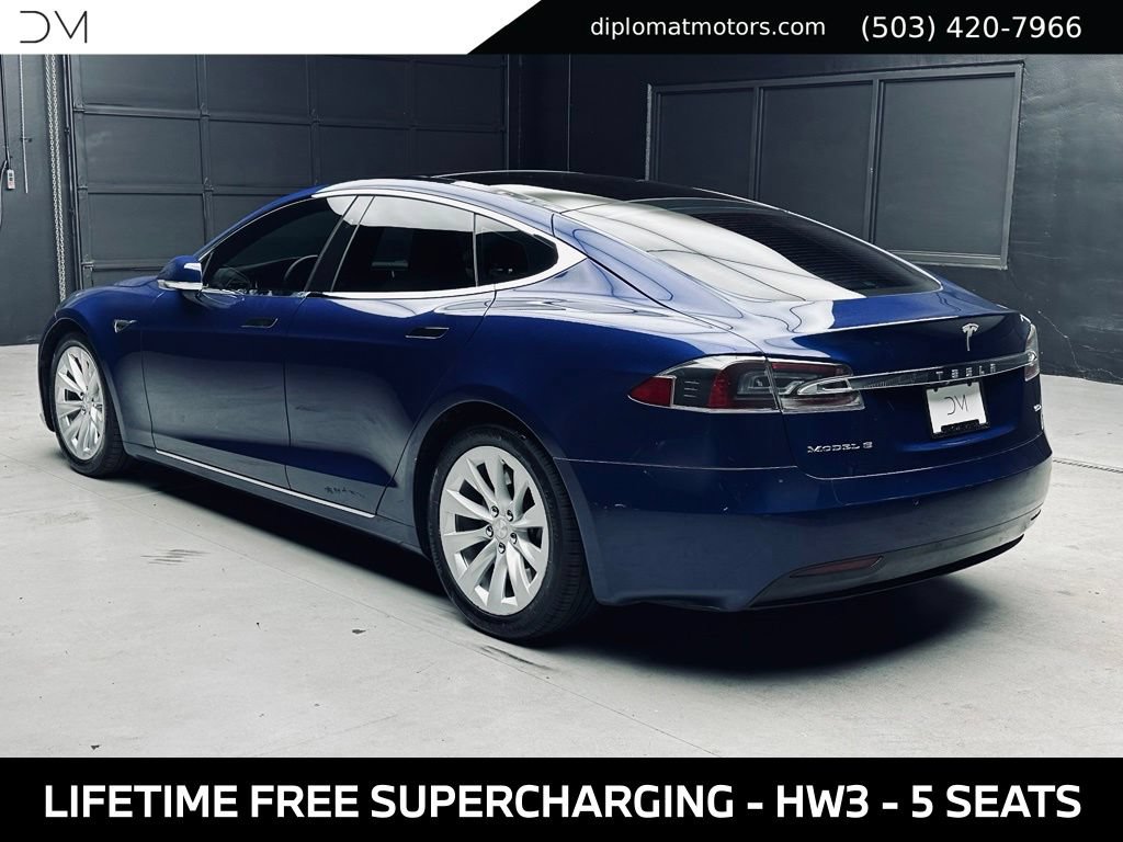 Used 2016 Tesla Model S 60D AWD/4WD image 5