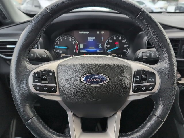 Used 2022 Ford Explorer Limited w/ Equipment Group 301A image 56