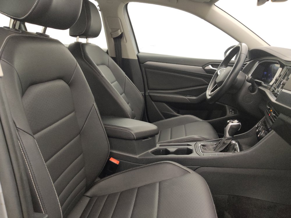 Used 2024 Volkswagen Jetta SE FWD image 21