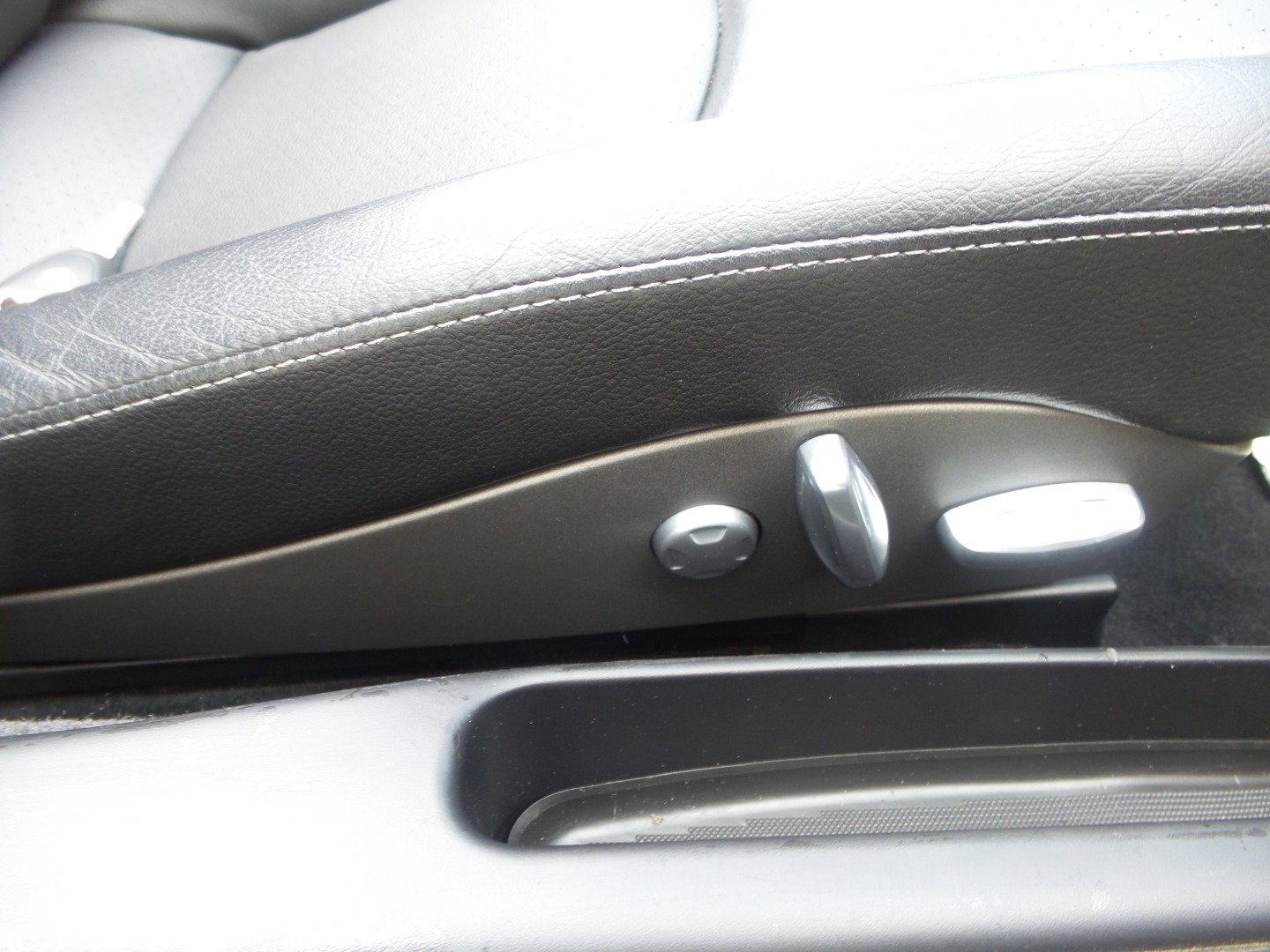 Used 2005 Porsche Boxster S RWD image 34