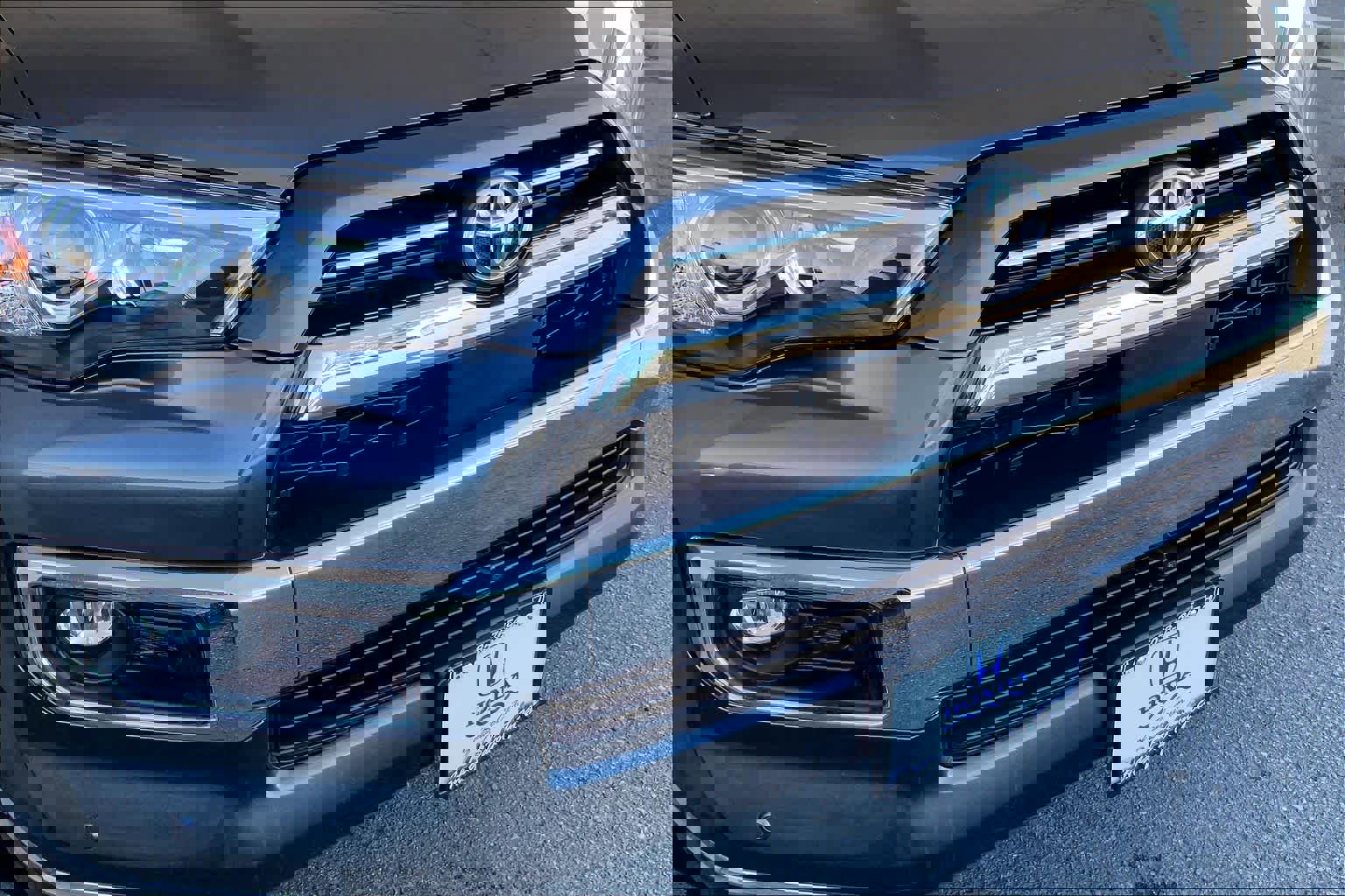 Used 2023 Toyota 4Runner Limited image 31