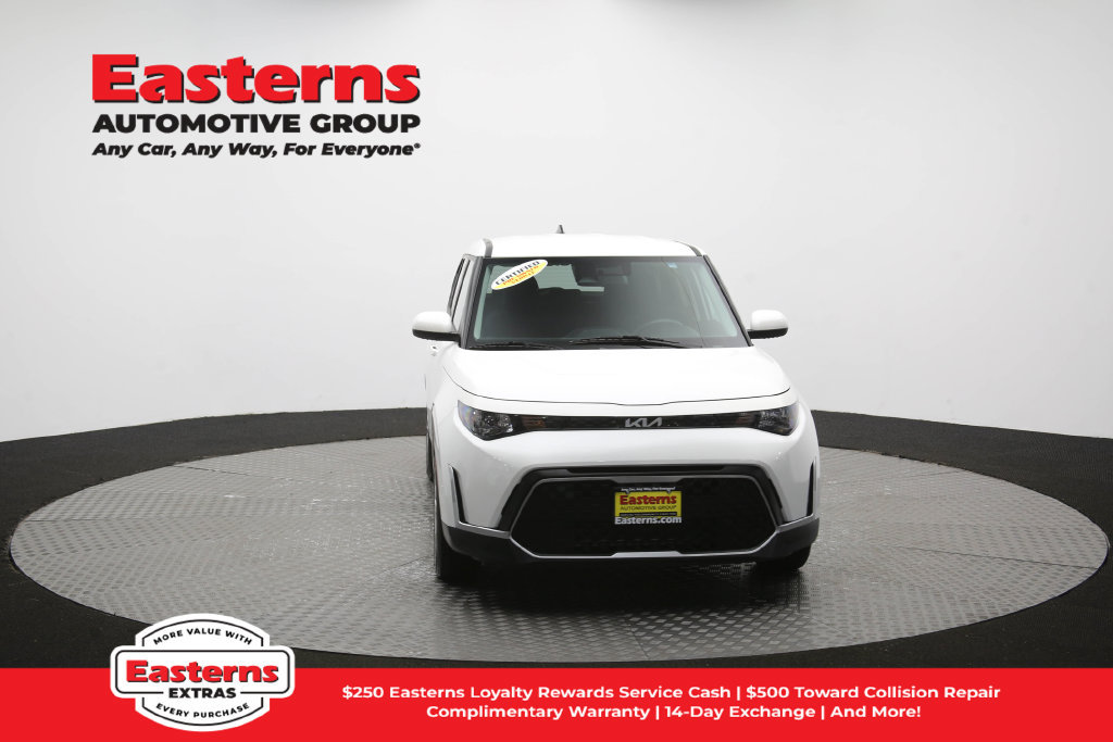Used 2023 Kia Soul LX FWD image 51
