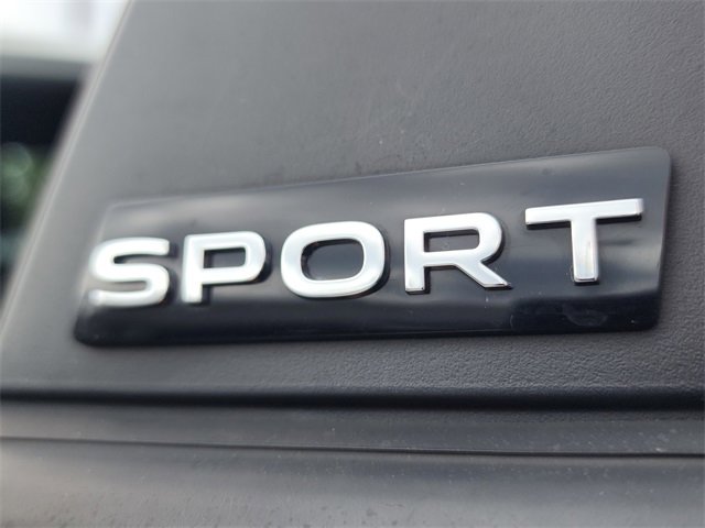 Used 2024 Volkswagen Jetta Sport image 12