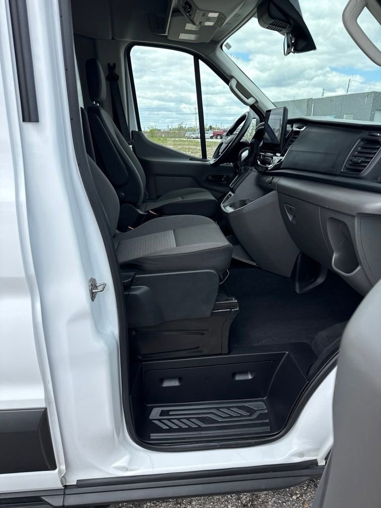 Used 2025 Ford Transit 350 XLT AWD/4WD image 15
