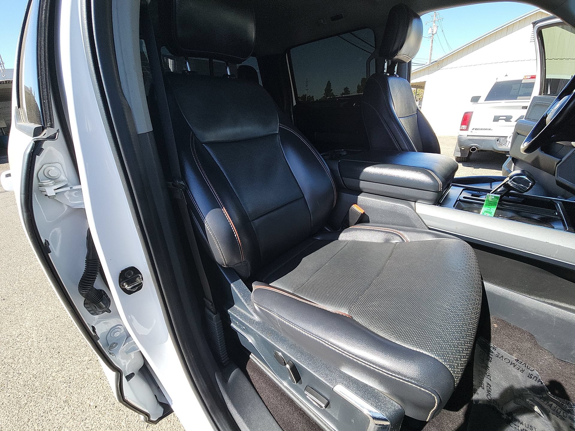 Used 2021 Ford F150 Lariat AWD/4WD image 25