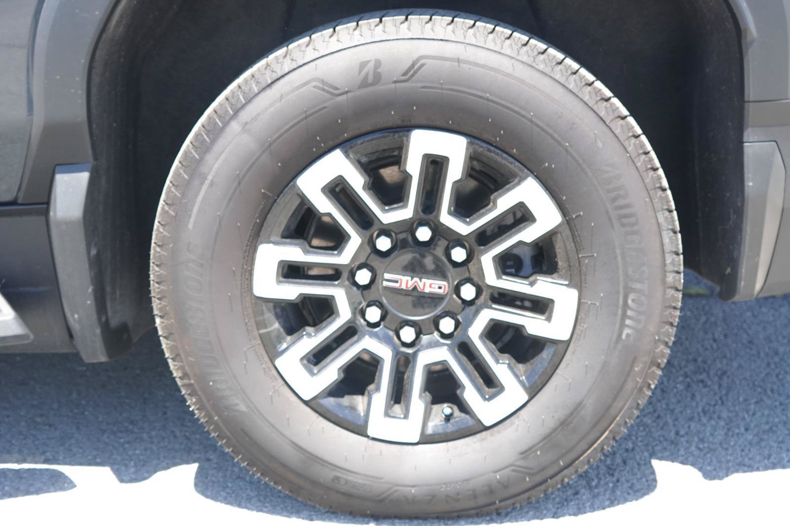 New 2026 GMC Sierra EV Elevation w/ Premium Package AWD/4WD image 12