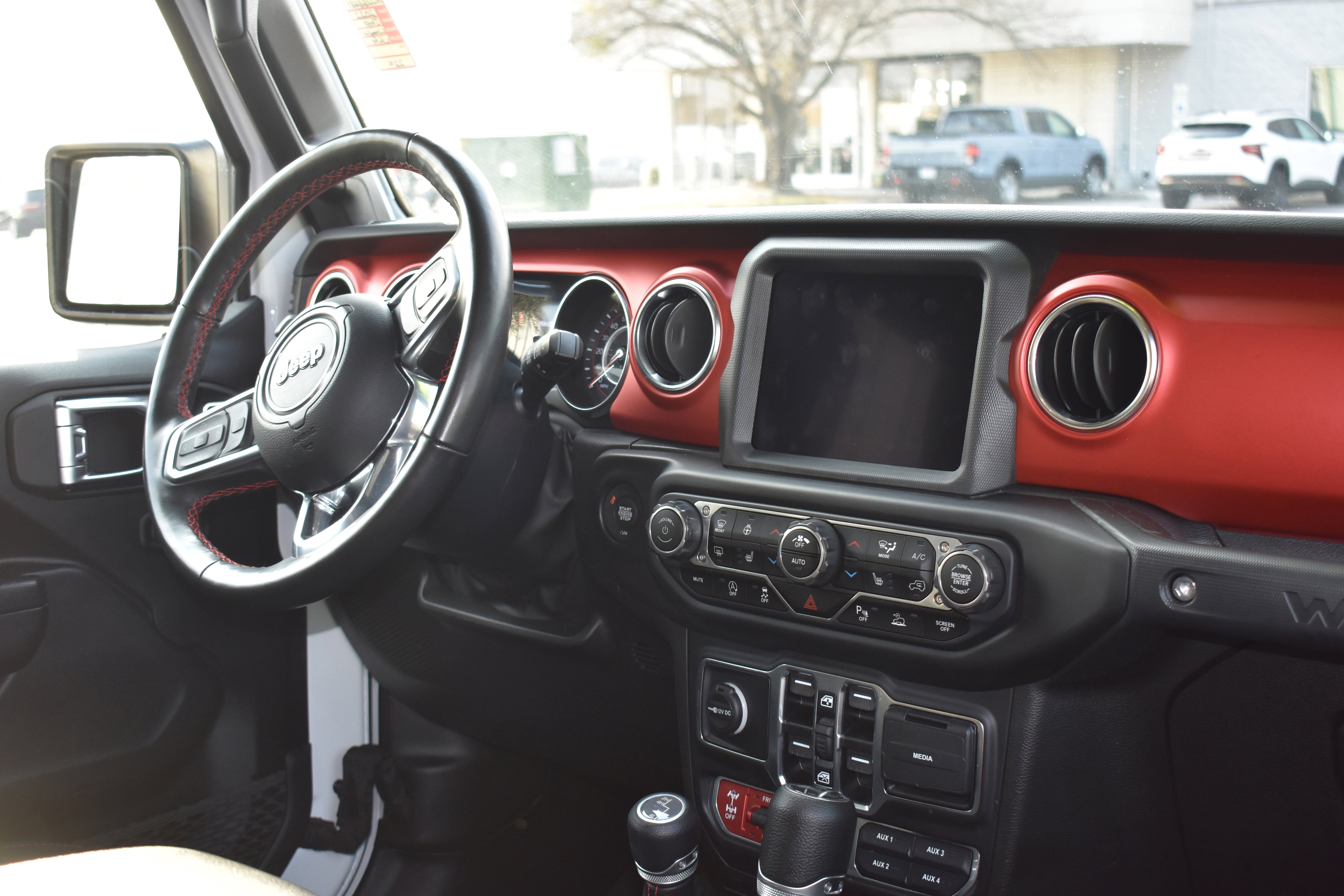 Used 2022 Jeep Wrangler Unlimited Rubicon w/ LED Lighting Group image 33