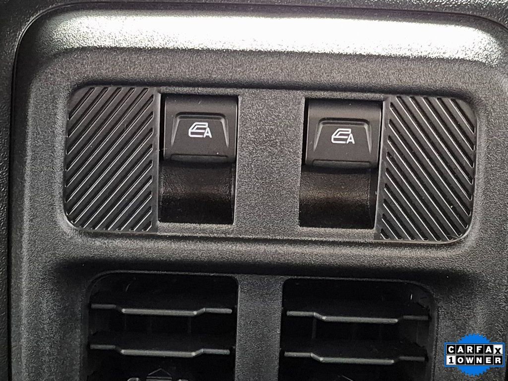 Used 2025 Ford Bronco Outer Banks image 23