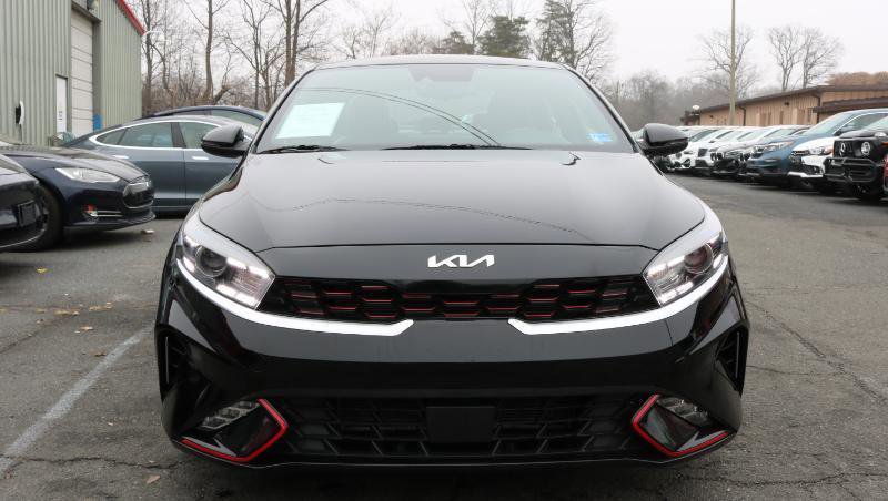 Used 2023 Kia Forte GT-Line w/ GT-Line Premium Package image 2