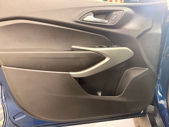 Used 2024 Chevrolet Trax LS w/ LS Convenience Package FWD image 13