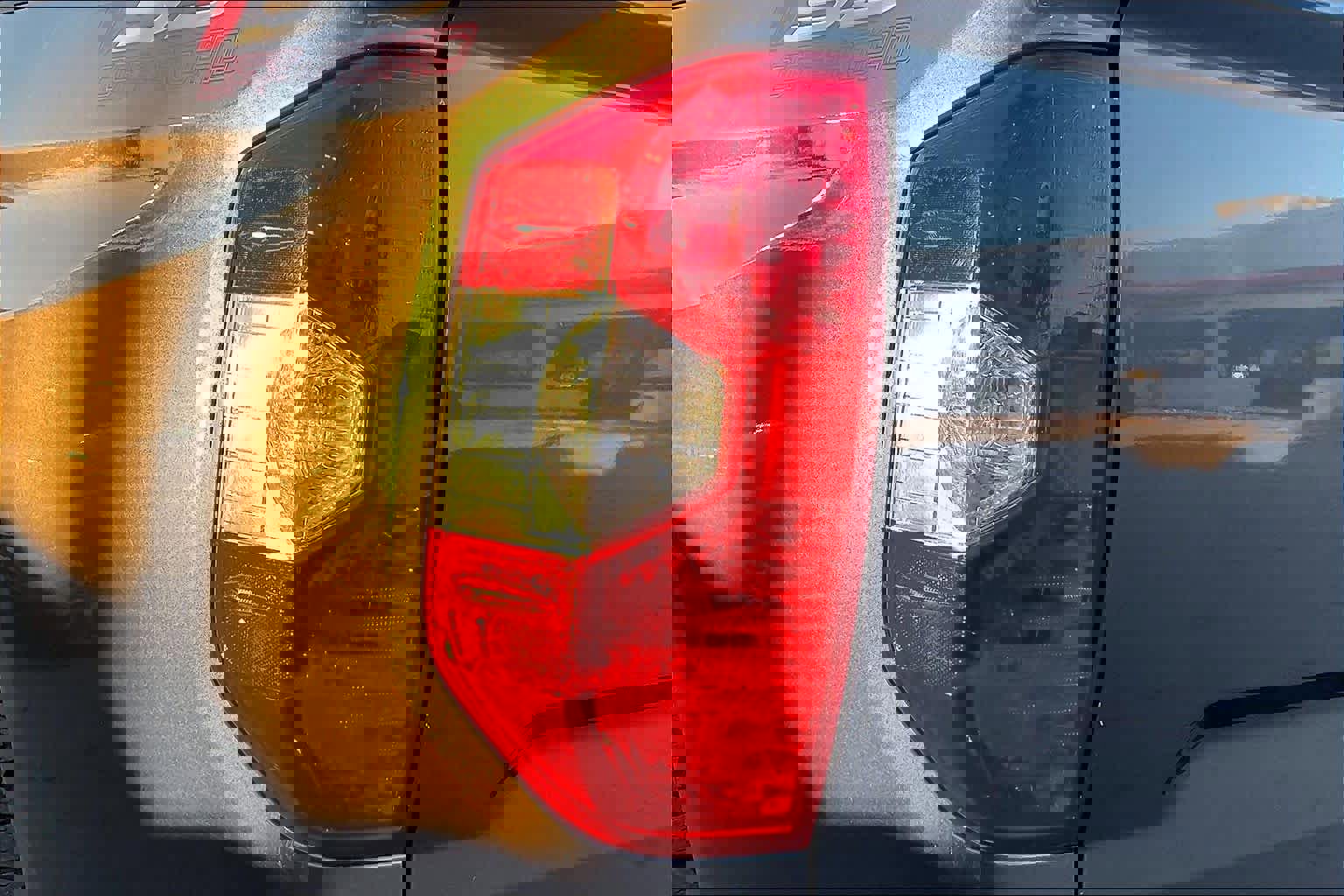 Used 2019 Toyota Tundra SR5 image 28