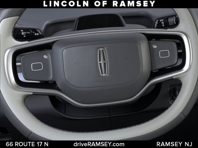 New 2026 Lincoln Navigator L Reserve AWD/4WD image 13