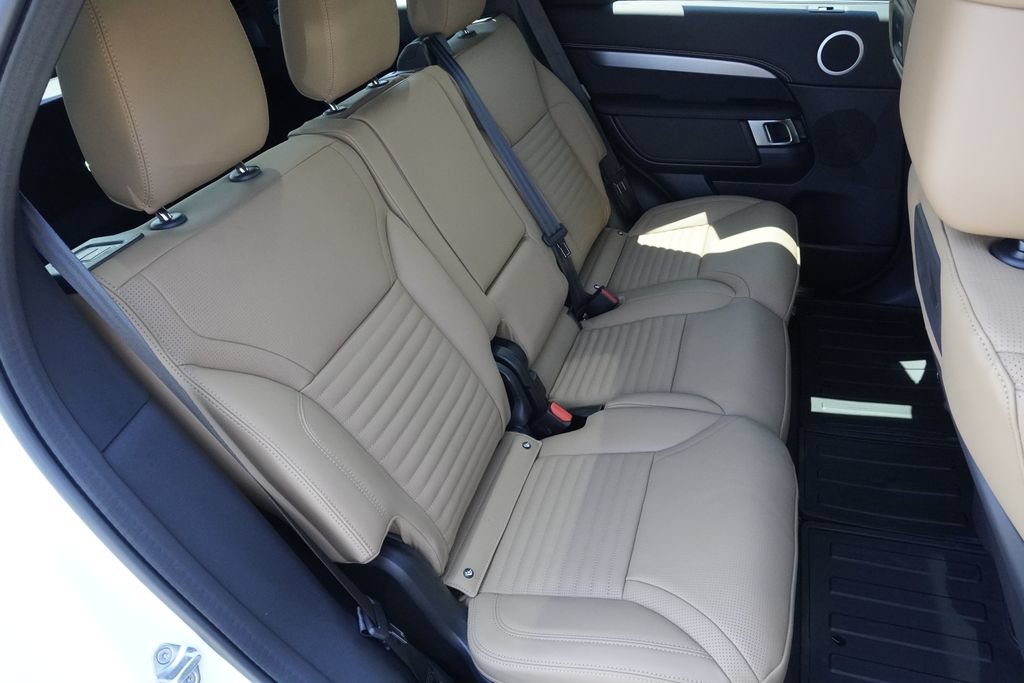 New 2026 Land Rover Discovery Dynamic SE AWD/4WD image 27