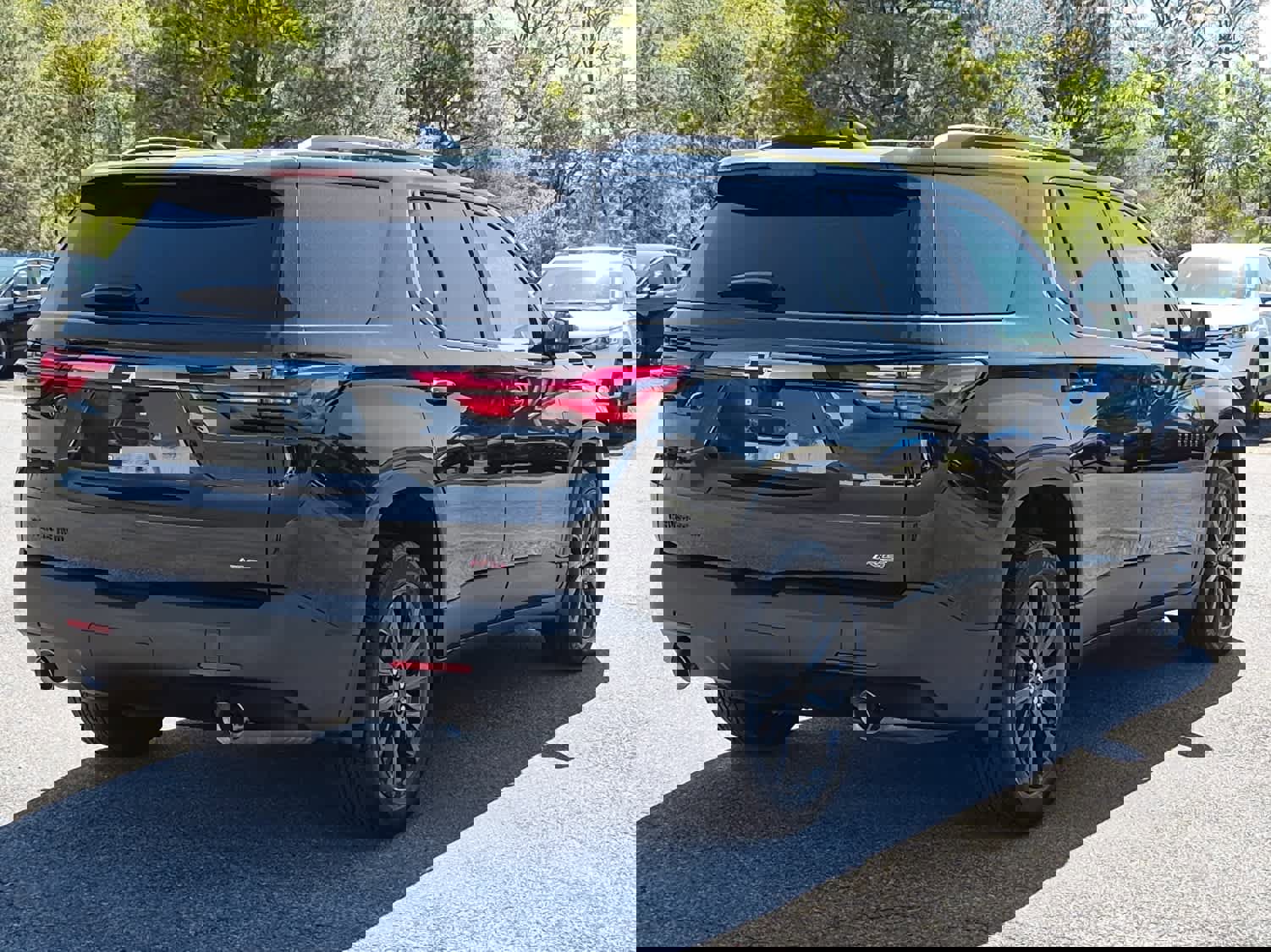 Used 2023 Chevrolet Traverse RS w/ LPO, Floor Liner Package image 5