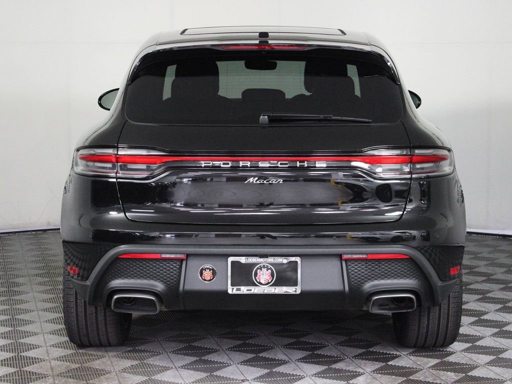 Certified 2025 Porsche Macan image 6