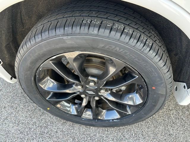 Used 2022 Dodge Durango R/T w/ Blacktop Package AWD/4WD image 8