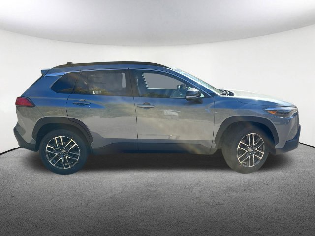 New 2026 Toyota Corolla Cross XLE w/ Convenience Package AWD/4WD image 12