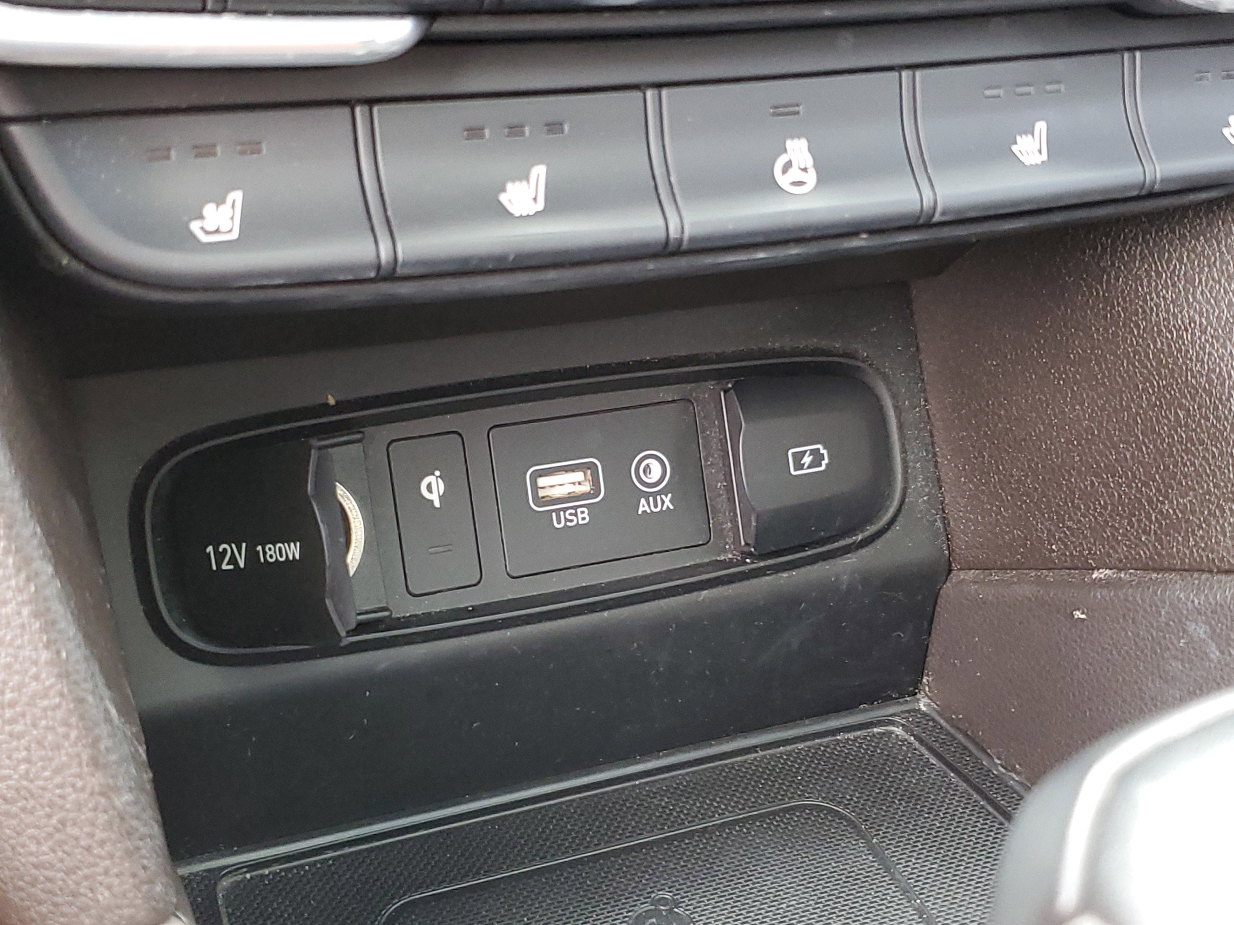 Used 2020 Hyundai Santa Fe Limited FWD image 30