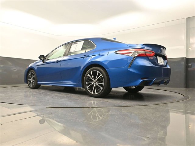 Used 2020 Toyota Camry SE image 21