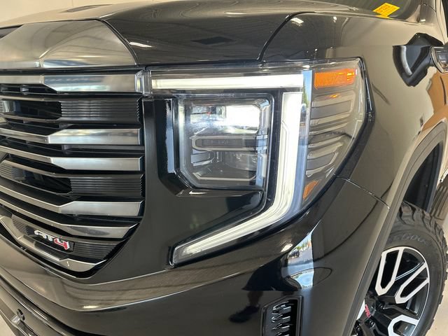 Certified 2023 GMC Sierra 1500 AT4 AWD/4WD image 9