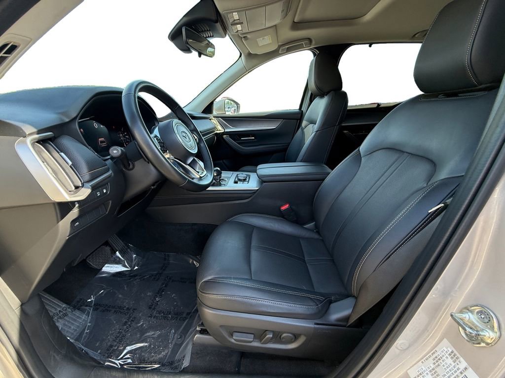 Used 2024 MAZDA CX-90 Plug-In Hybrid w/ Preferred AWD/4WD image 9