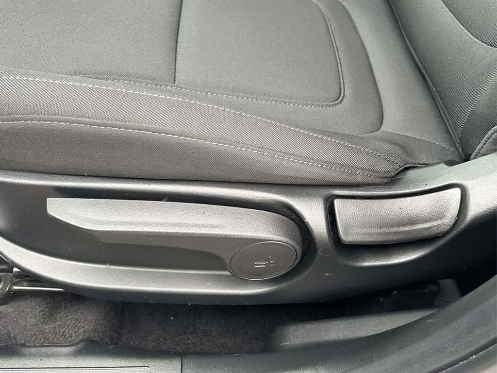 Used 2025 Hyundai Tucson SE image 22