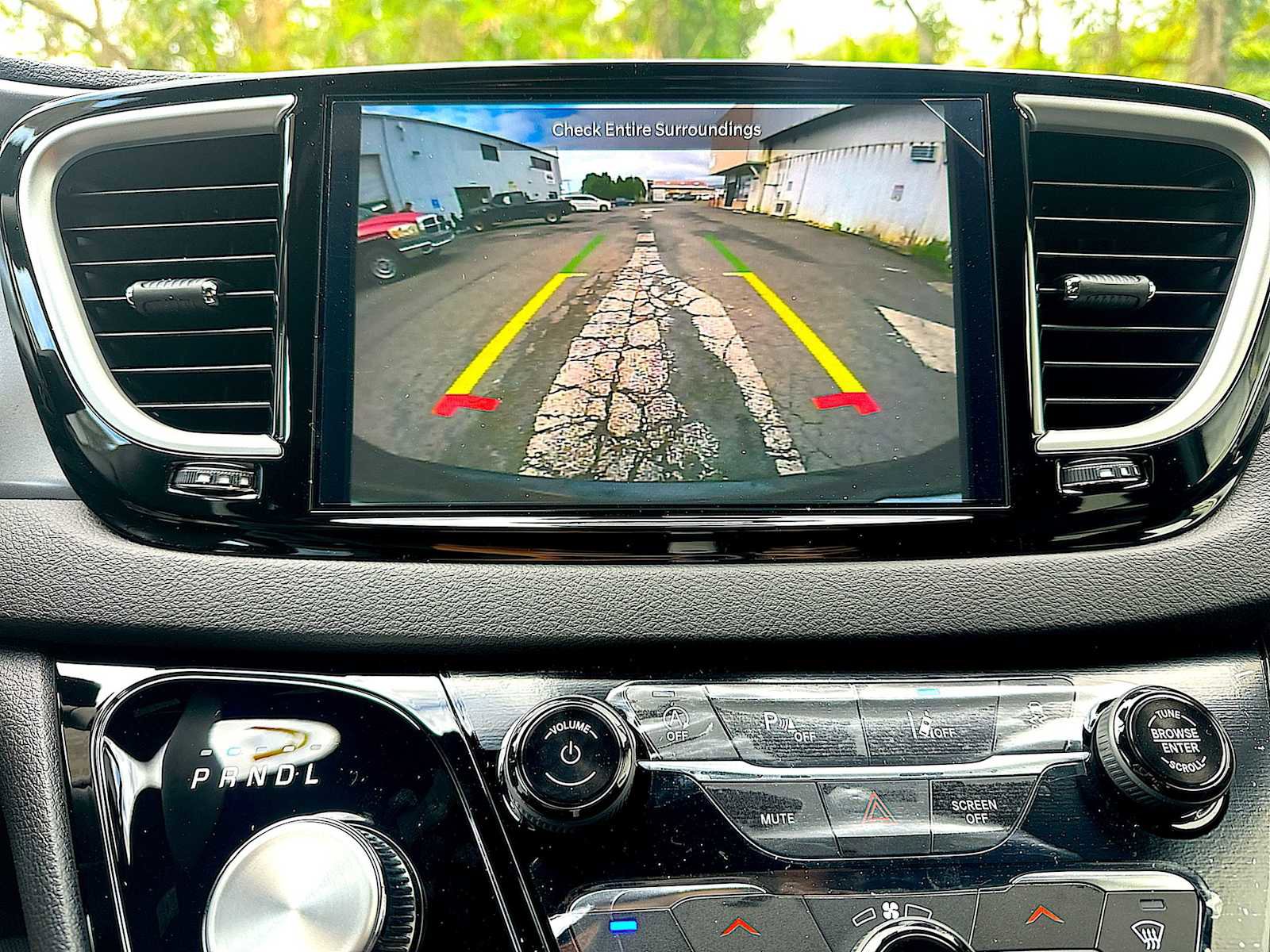 New 2026 Chrysler Voyager LX FWD image 22