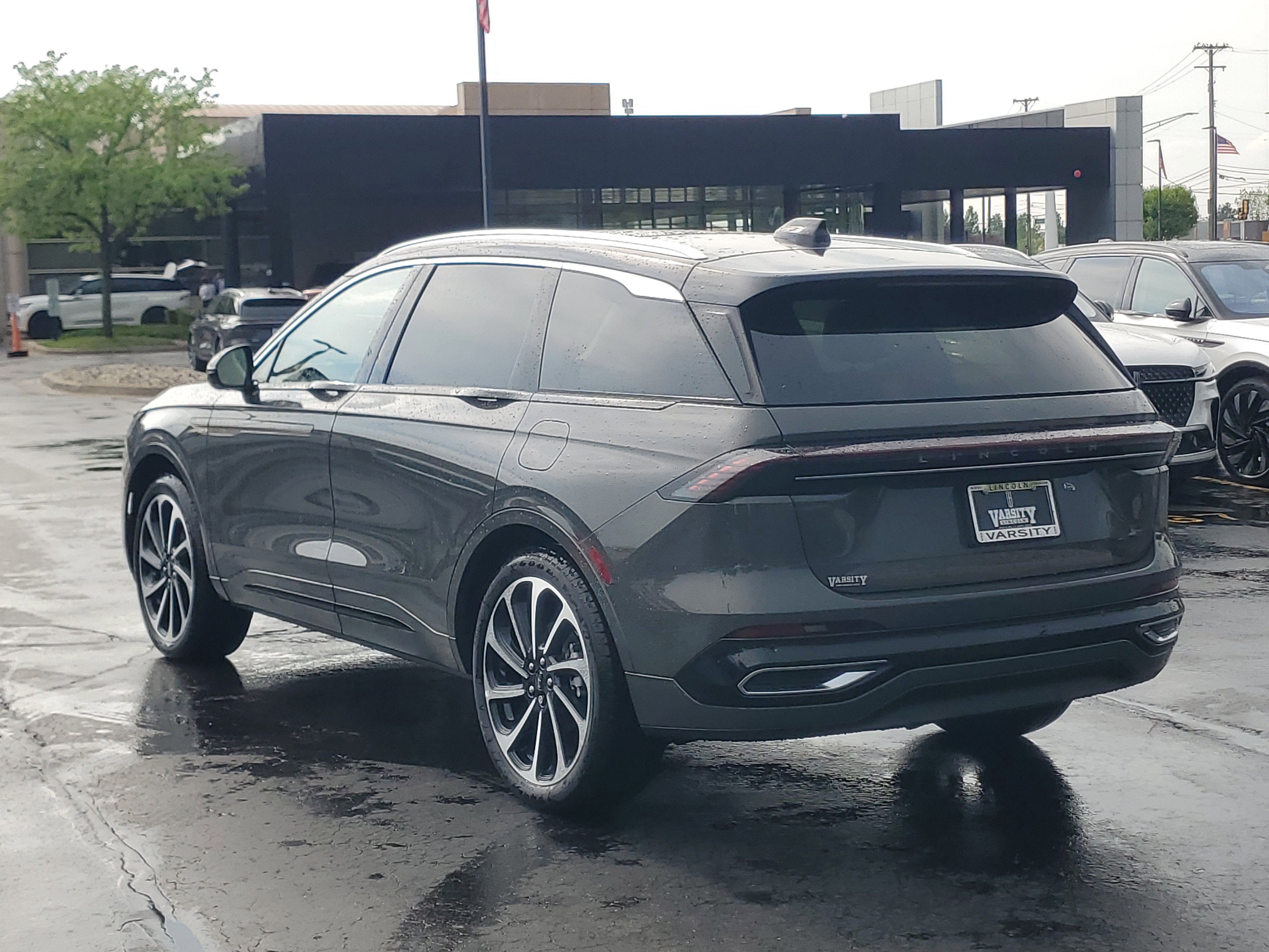 New 2026 Lincoln Nautilus Black Label AWD/4WD image 3
