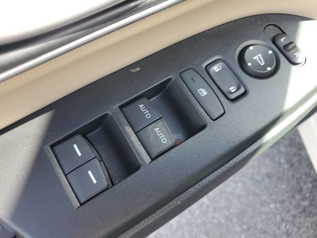 Used 2021 Honda CR-V EX-L image 27