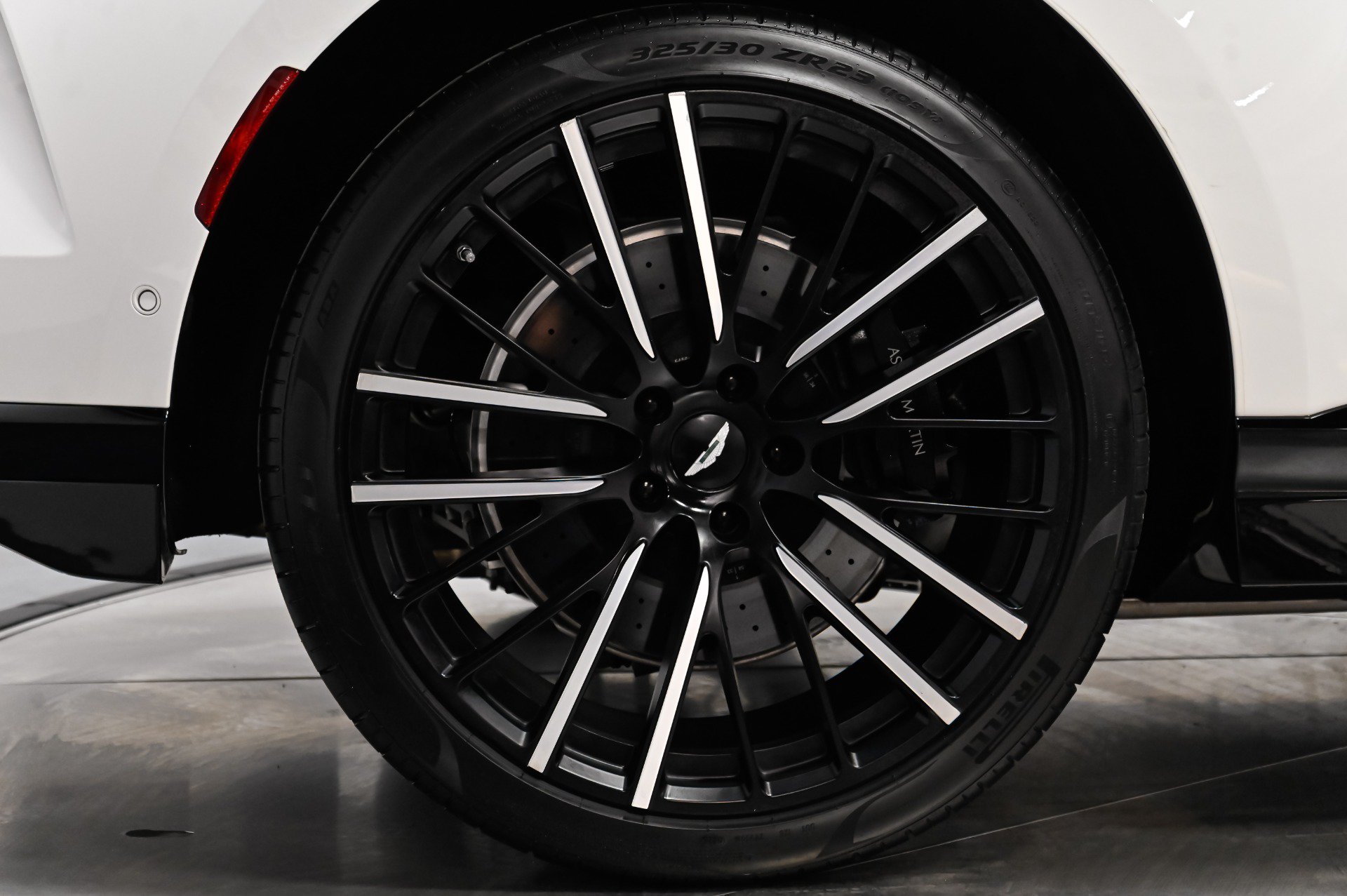 Used 2023 Aston Martin DBX 707 AWD/4WD image 14