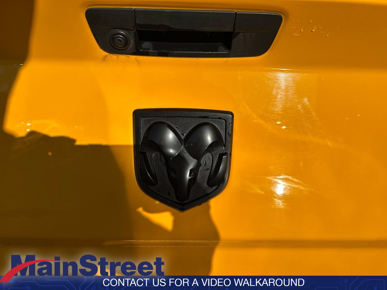 Used 2019 RAM 1500 Express w/ Wheel & Sound Group AWD/4WD image 18