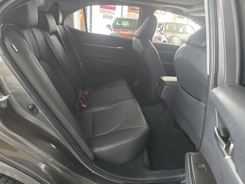 Used 2023 Toyota Camry XSE w/ Navigation Package FWD image 16