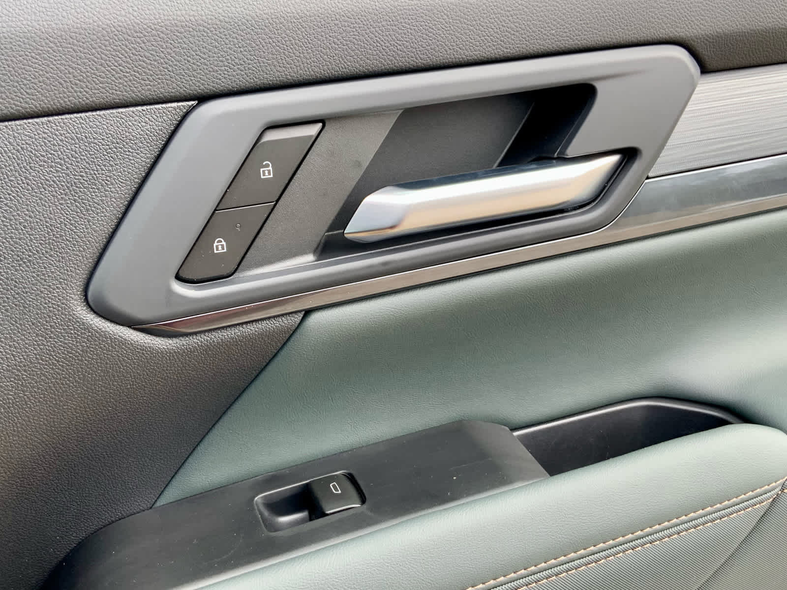 New 2026 GMC Terrain AT4 image 54