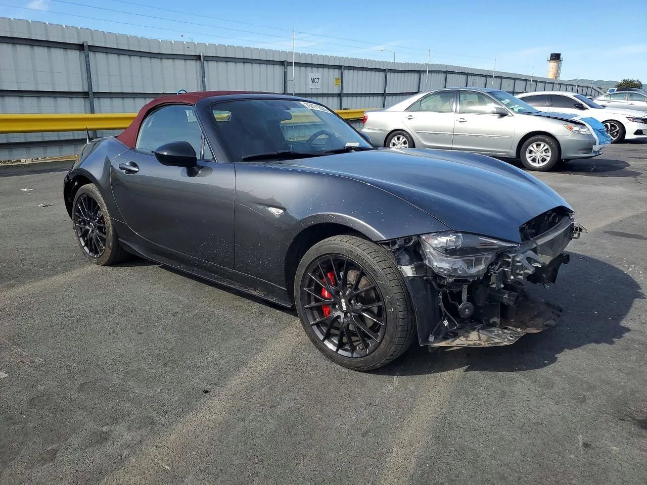 Used 2018 MAZDA MX-5 Miata Club w/ Brembo/BBS Recaro Package RWD image 4