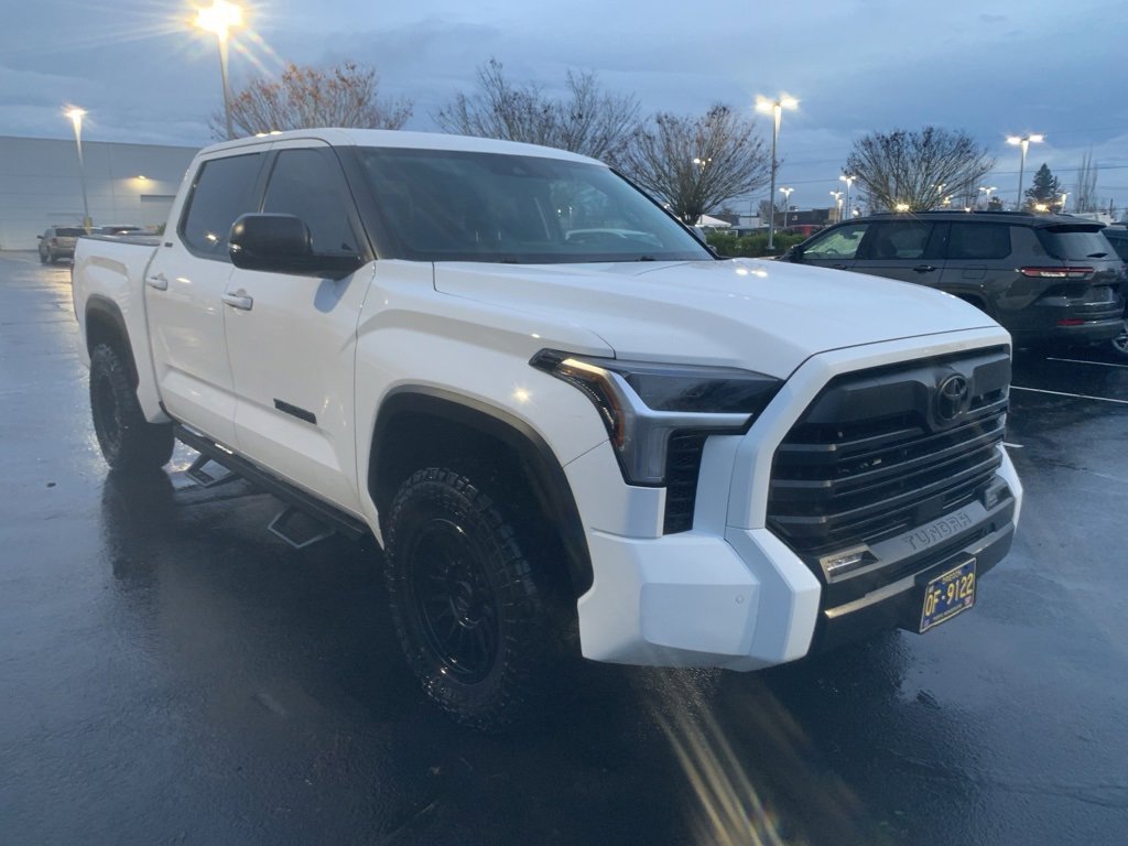 Used 2024 Toyota Tundra SR5 image 5