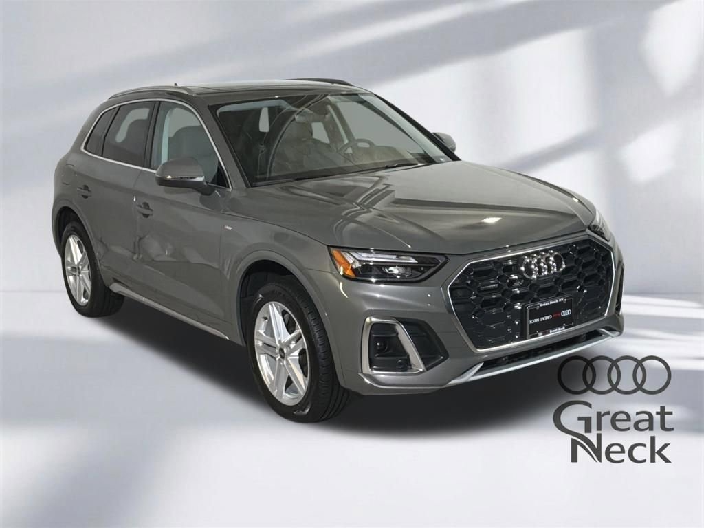 Used 2024 Audi Q5 e Premium Plus AWD/4WD image 11