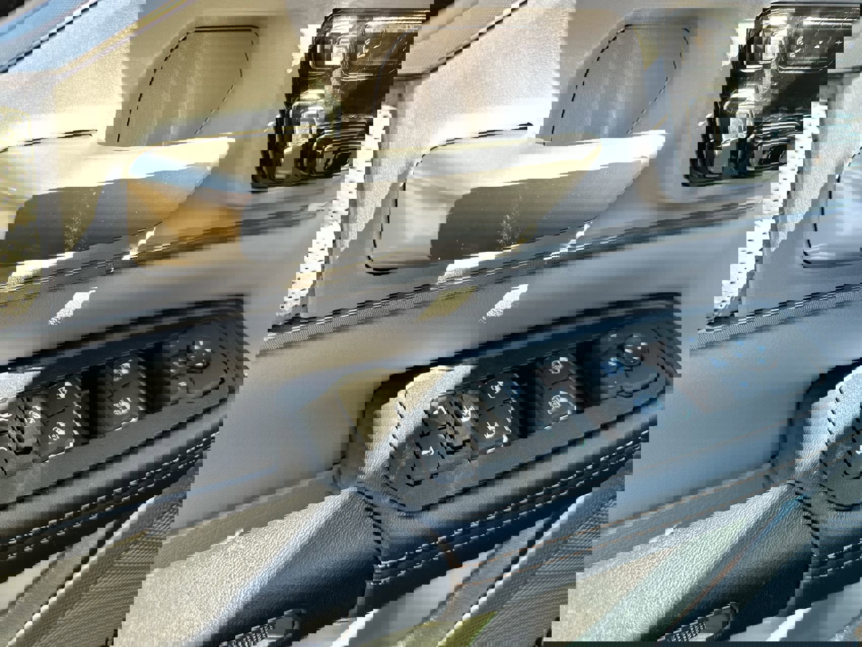 Used 2025 RAM 1500 Tungsten w/ Trailer Tow Group image 13