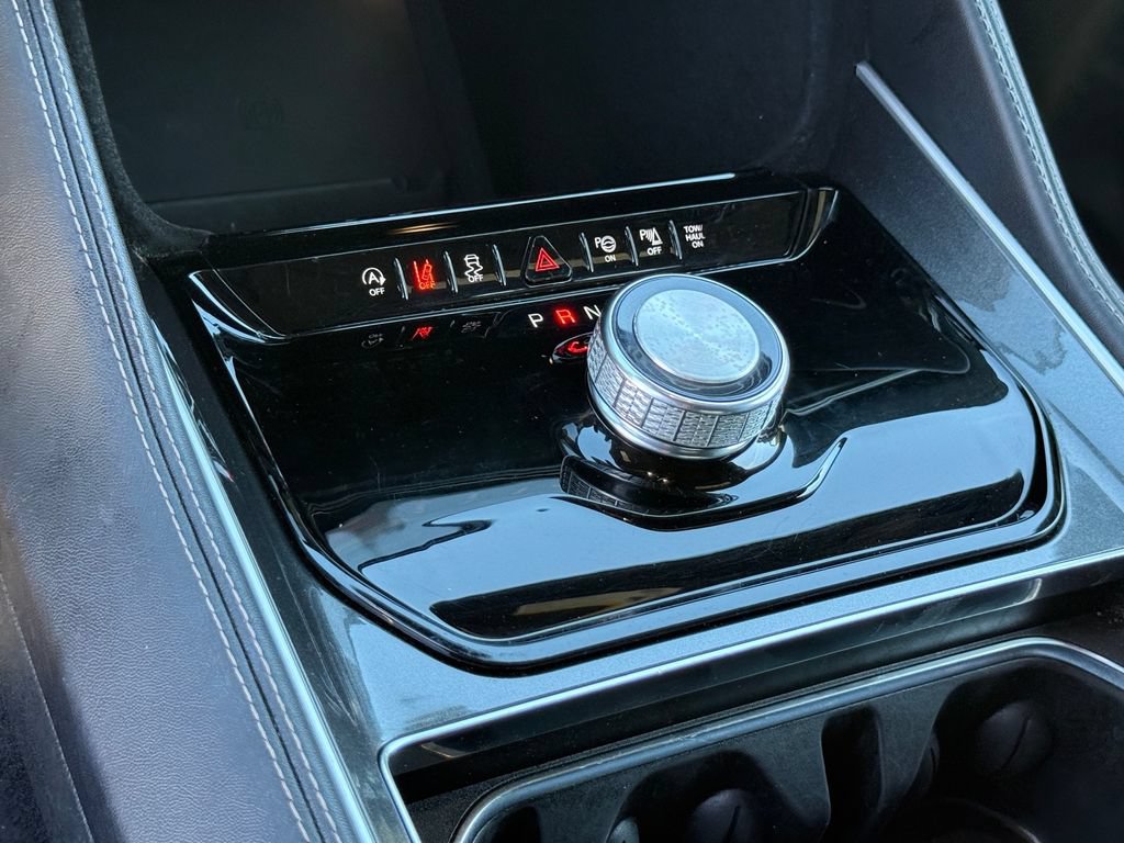Used 2022 Jeep Wagoneer Series I w/ Convenience Group I RWD image 26