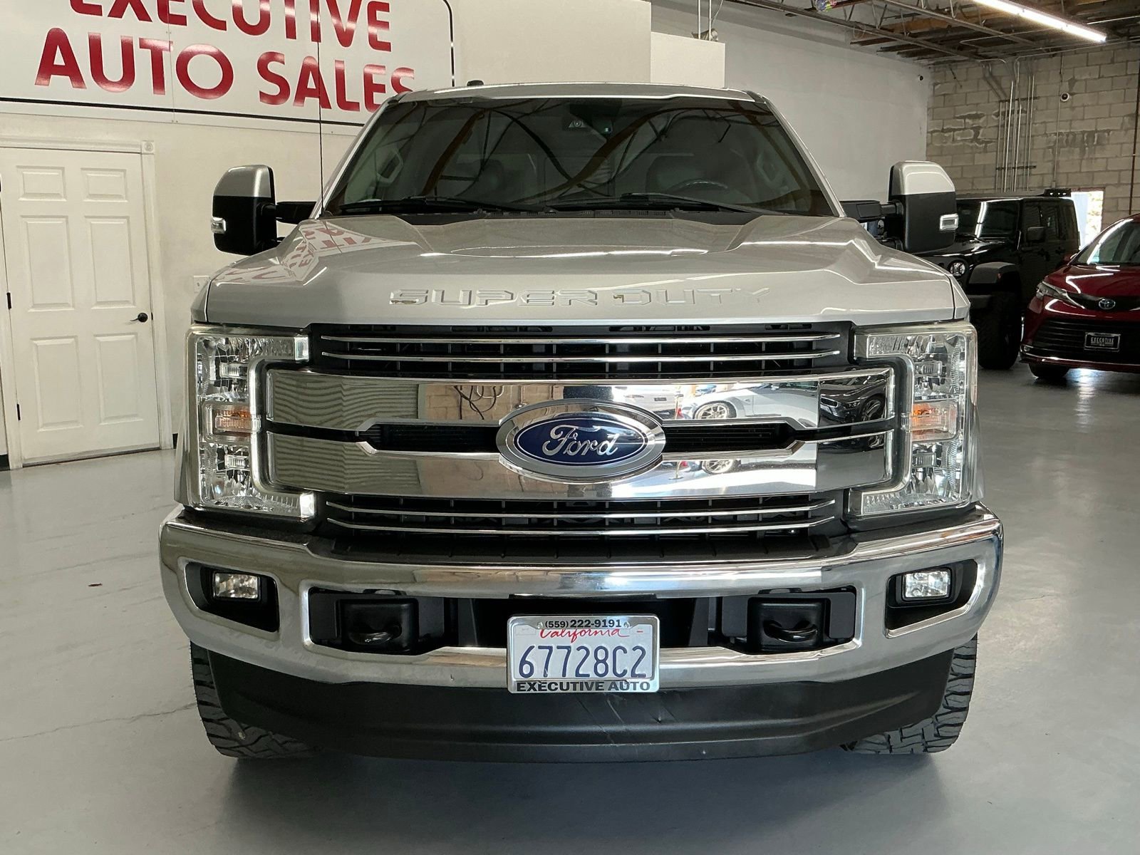 Used 2017 Ford F350 Lariat w/ Lariat Ultimate Package image 2