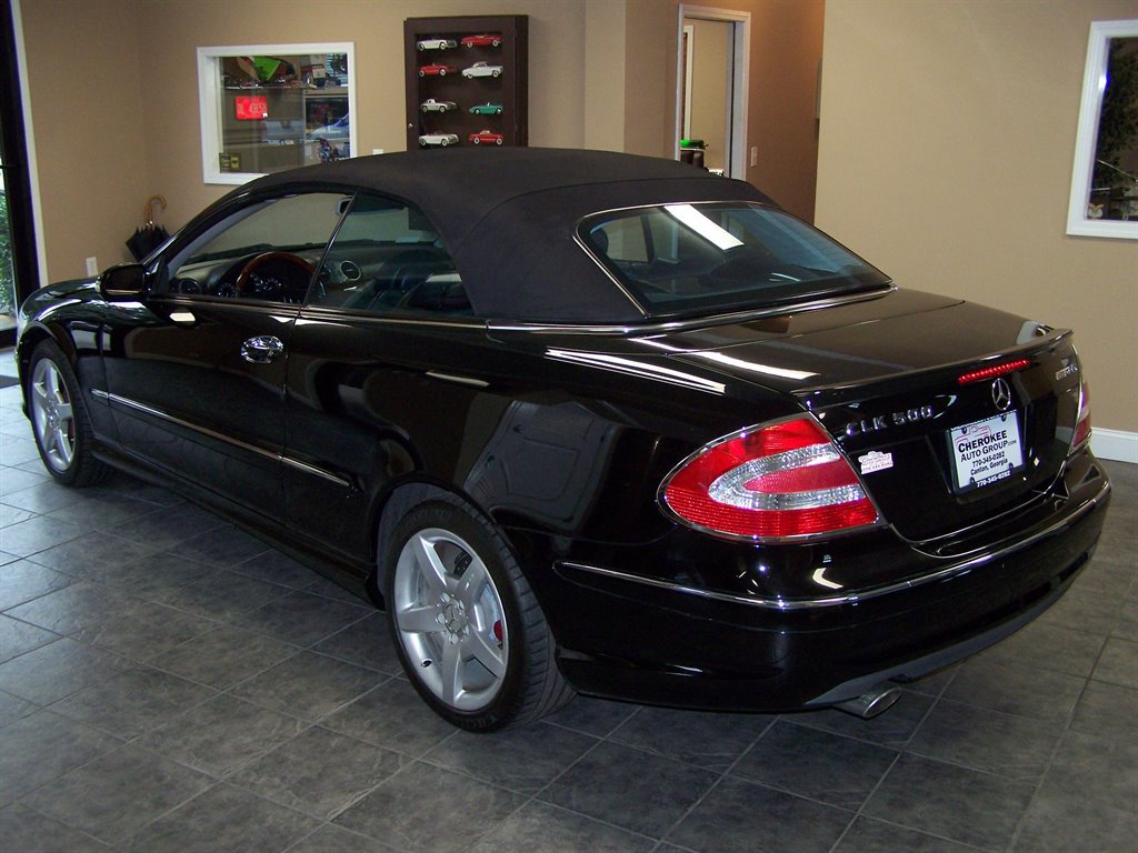 Used 2005 Mercedes-Benz CLK 500 Cabriolet image 2