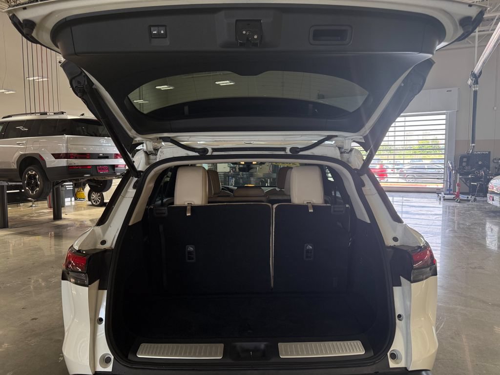 Used 2023 INFINITI QX60 Luxe AWD/4WD image 43